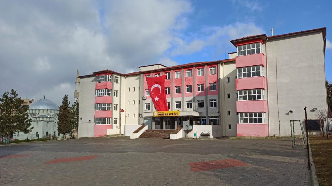 Gediz Anadolu İmam Hatip Lisesi Fotoğrafı
